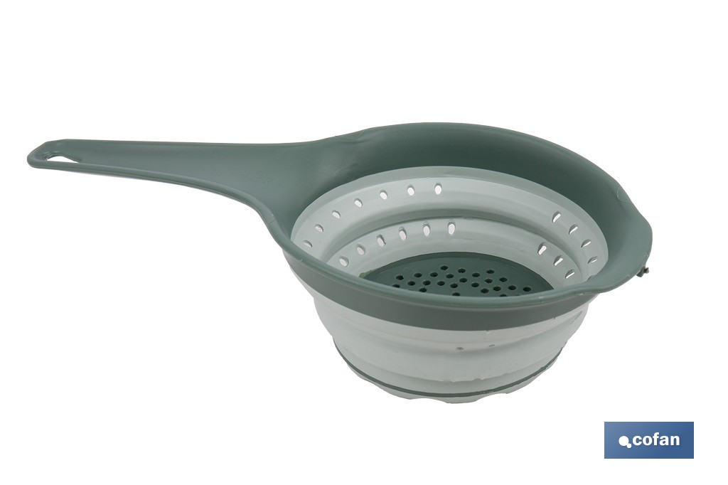 Pack of collapsible funnel and strainer with handle and 0.6-litre capacity | Colour: green | Space saving and easy storage - Cofan
