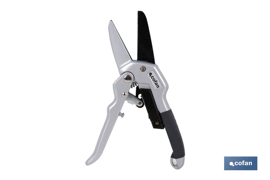 Ratchet pruning shears of 3 stages | Professional shears | Carbon steel alloy - Cofan