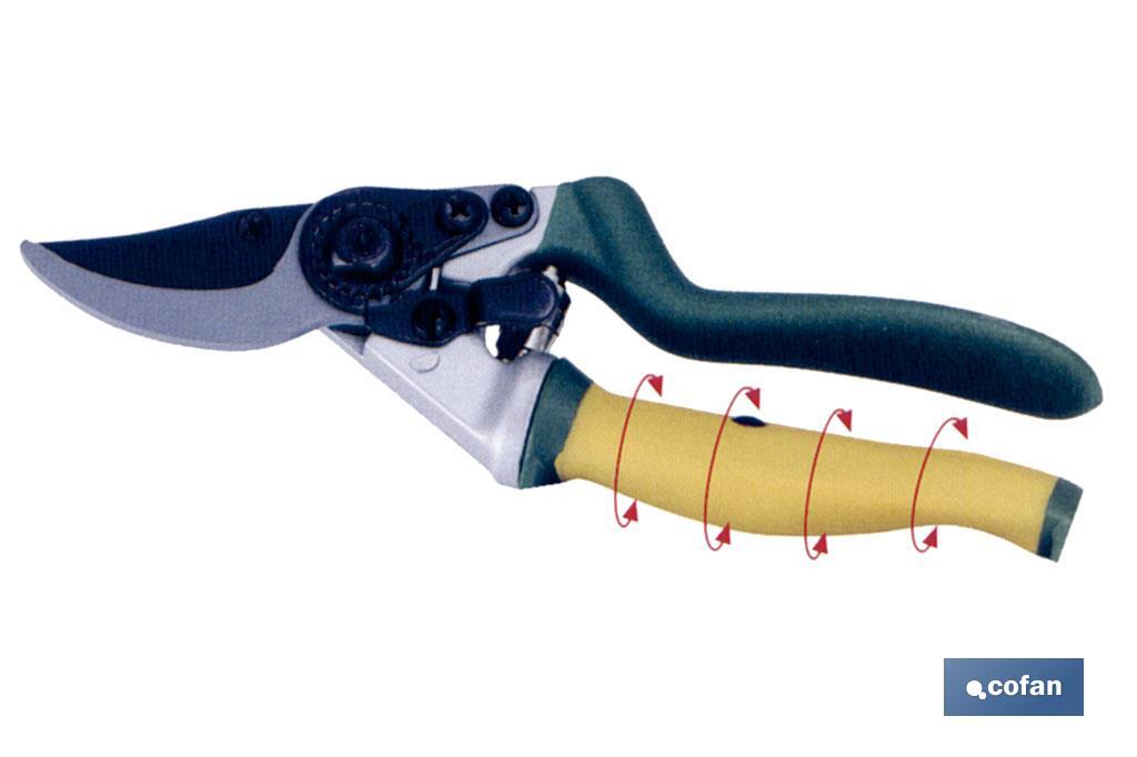 Harvest shears with rotating handle | Minimise the effort and hand fatigue | Suitable for frequent and intensive use - Cofan