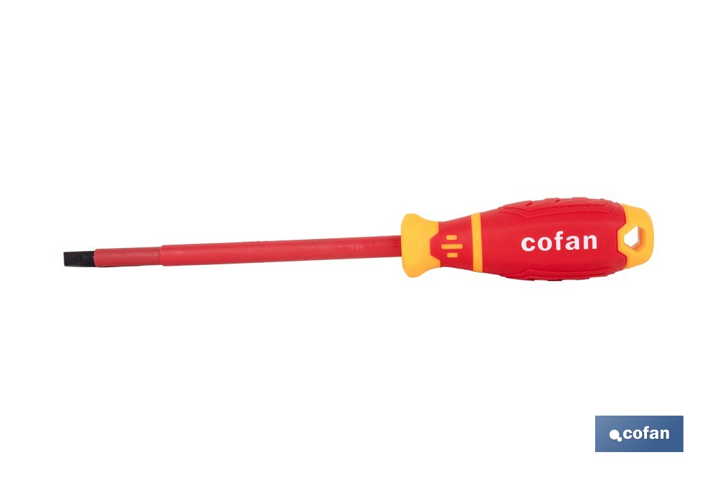Destornillador plano aislado modelo Gripforce | Conforme a IEC 60900 y GS | Disponible en diferentes tamaños - Cofan