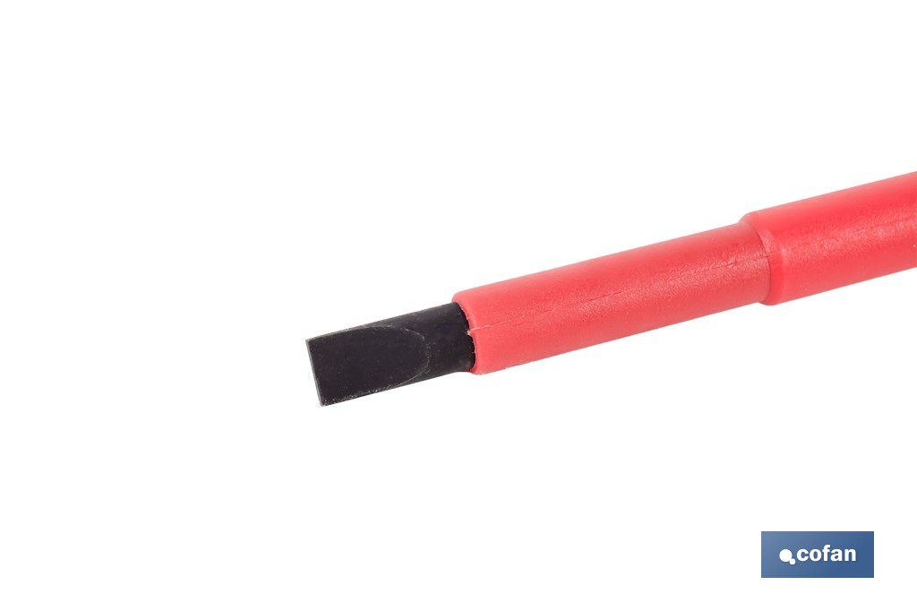 Destornillador plano aislado modelo Gripforce | Conforme a IEC 60900 y GS | Disponible en diferentes tamaños - Cofan
