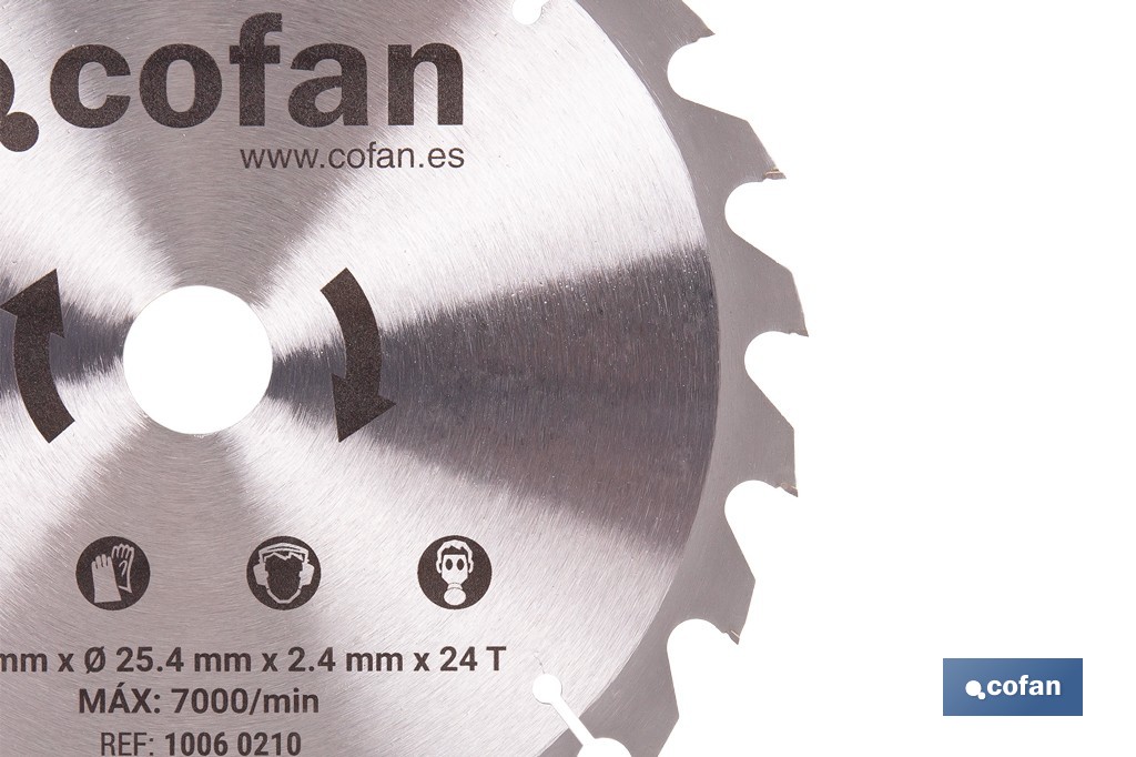 Hoja de sierra circular para madera Ø210 mm con 24 dientes | Disco de corte compatible con sierras ingletadoras | Cortes limpios y precisos en madera, plástico y metal blando - Cofan