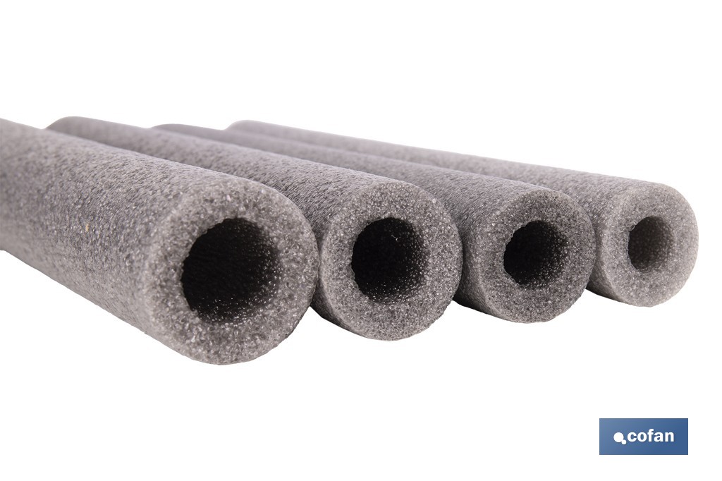 Coquillas aislantes para tuberías | Material: polietileno expandido | Color: gris | Protección térmica y anticorrosión | Disponible en diferentes diámetros y longitudes - Cofan