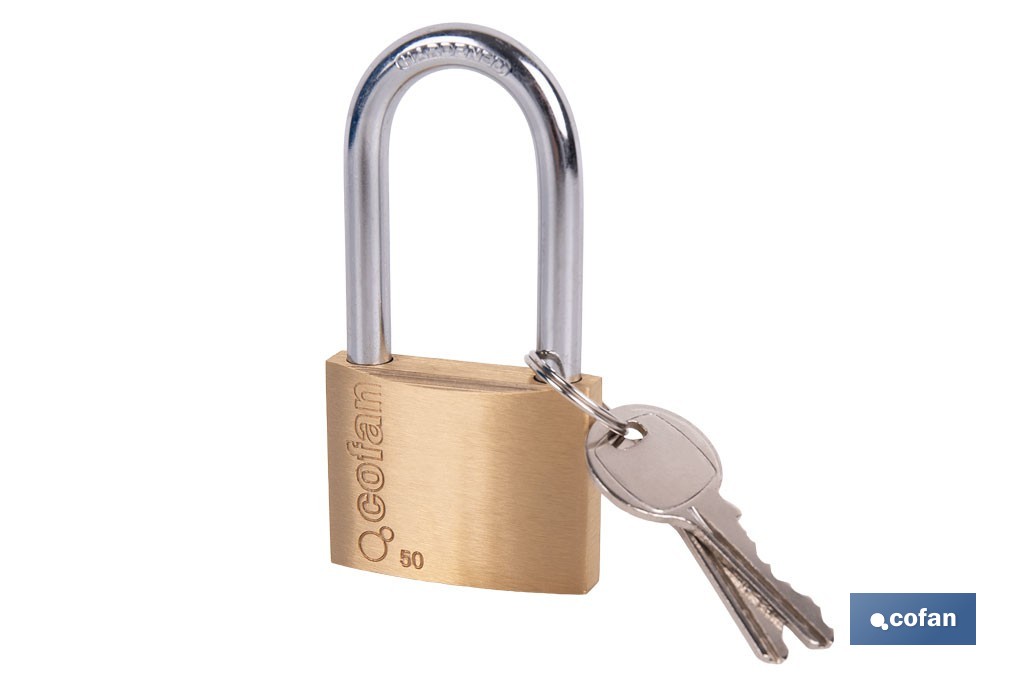 Candado de Latón Arco Largo Quality Plus - Cofan