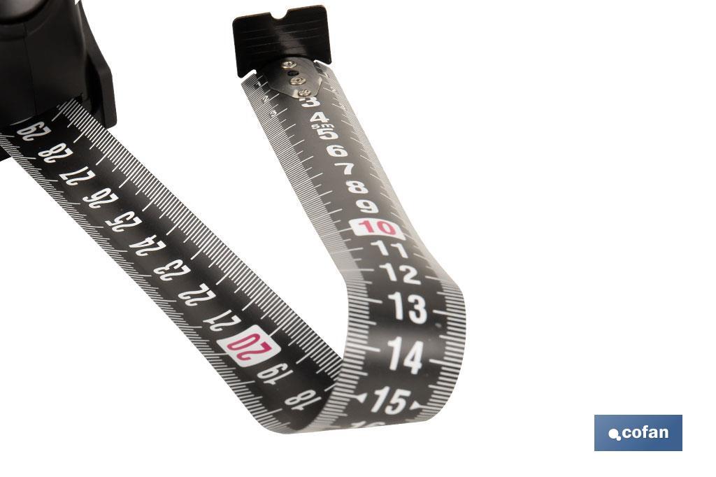 Flexómetro de hoja negra con impresión a doble cara | Carcasa de ABS | Funda antichoque | Botón de bloqueo automático | Disponible con cinta de 3, 5 y 8 metros de longitud - Cofan