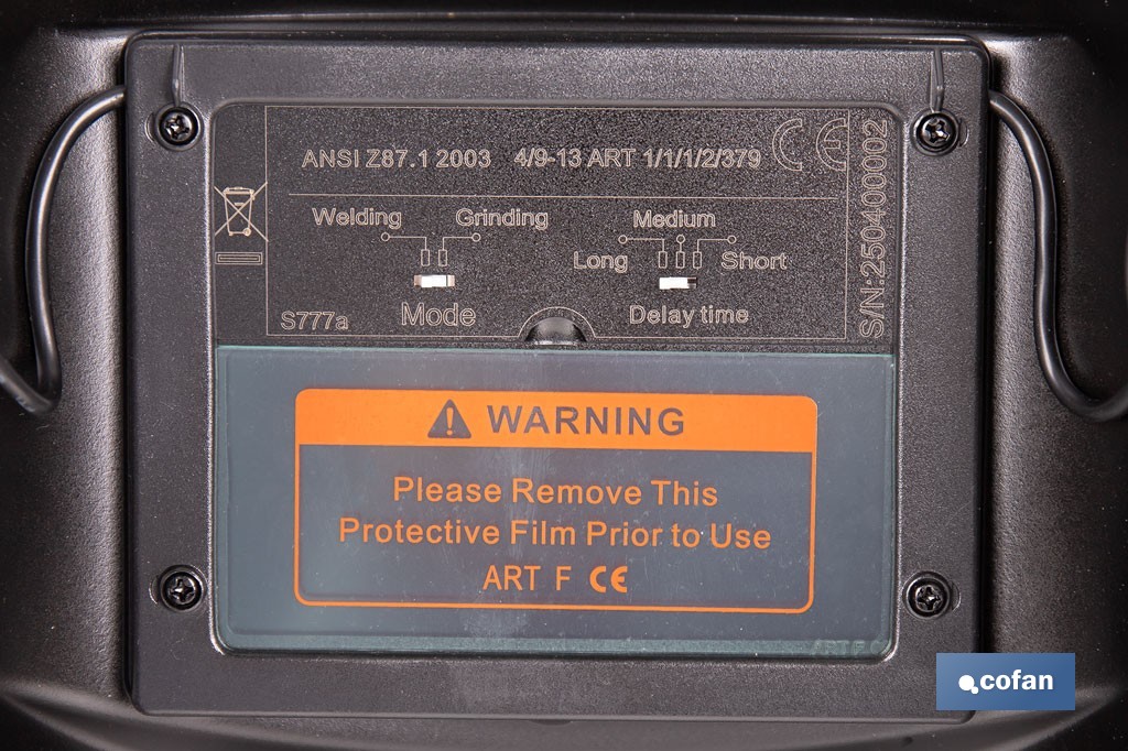 Casco de soldadura automático Fire Skull | Solar, oscurecimiento automático DIN 9-13 | Adecuado para soldadura tipo ARC, MIG, MAG y TIG - Cofan