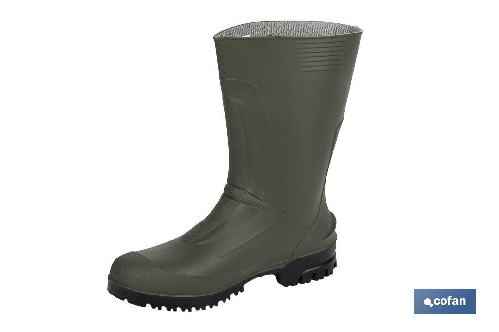 Bota de Agua | Meio Cano | Fabricada PVC | Cor Verde | Sola AntiDerrapante - Cofan