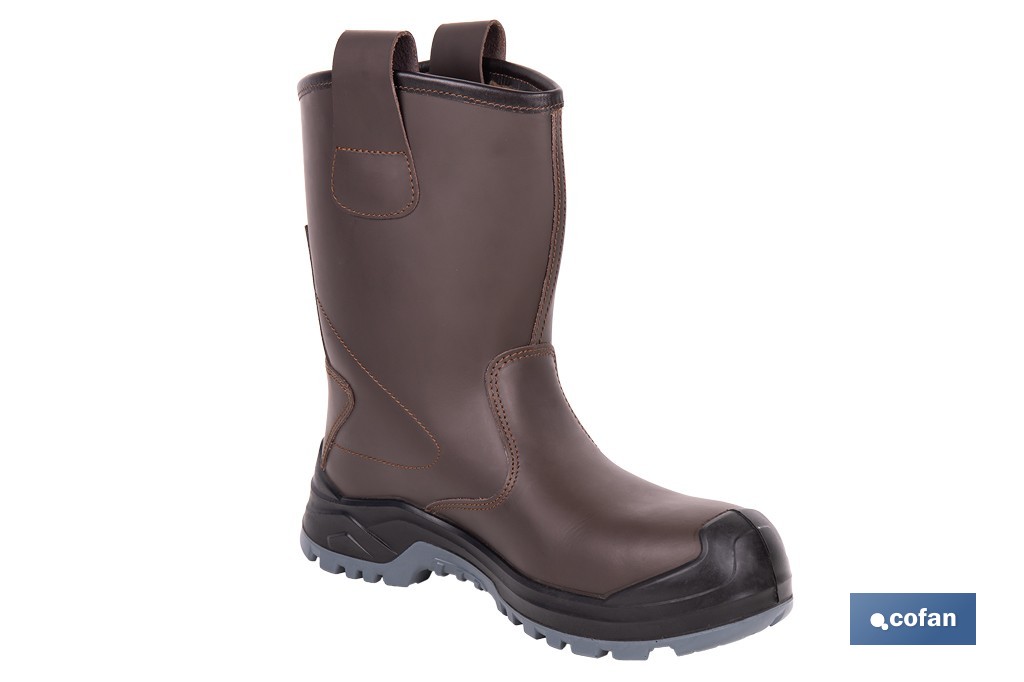 Botas de seguridad Megan Pro con forro de borreguito | Puntera de composite y suela antideslizante | Disponible desde la talla 37 hasta la 47 - Cofan