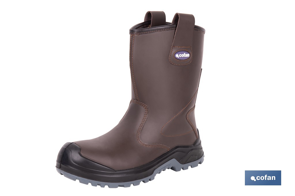 Botas de seguridad Megan Pro con forro de borreguito | Puntera de composite y suela antideslizante | Disponible desde la talla 37 hasta la 47 - Cofan