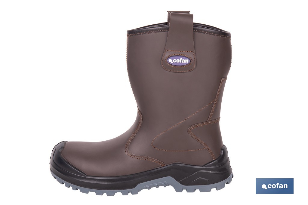 Botas de seguridad Megan Pro con forro de borreguito | Puntera de composite y suela antideslizante | Disponible desde la talla 37 hasta la 47 - Cofan