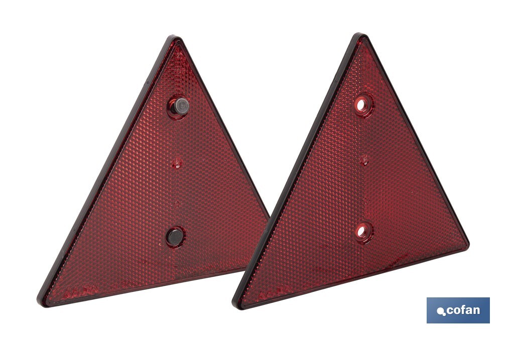 Catadióptrico triangular con agujero | Producto homologado | Disponible con o sin tornillos | Medidas: 155 x 137 mm - Cofan