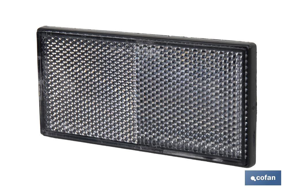 Catadióptrico rectangular con adhesivo para poner en vehículos | Medidas: 106 x 50 mm | Disponible en 3 colores - Cofan
