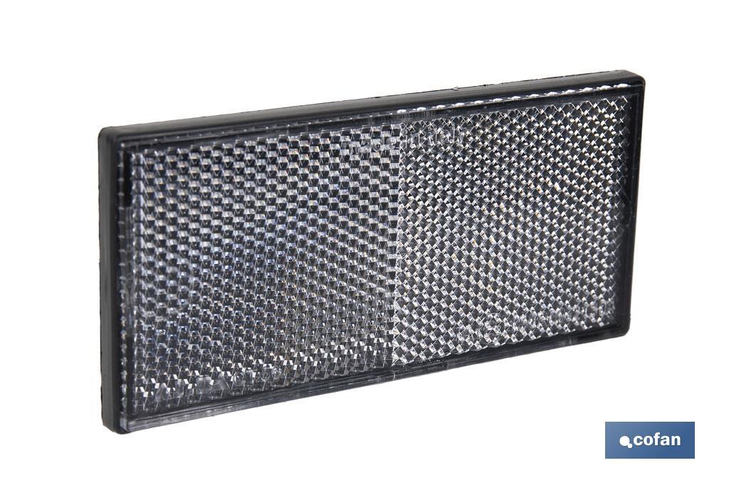 Catadióptrico rectangular con adhesivo para poner en vehículos | Medidas: 106 x 50 mm | Disponible en 3 colores - Cofan