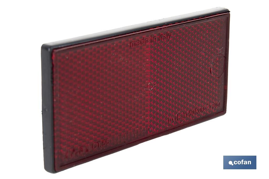 Catadióptrico rectangular con adhesivo para poner en vehículos | Medidas: 106 x 50 mm | Disponible en 3 colores - Cofan