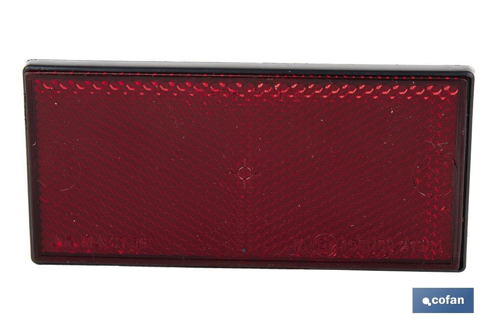 Catadióptrico rectangular con adhesivo para poner en vehículos | Medidas: 106 x 50 mm | Disponible en 3 colores - Cofan