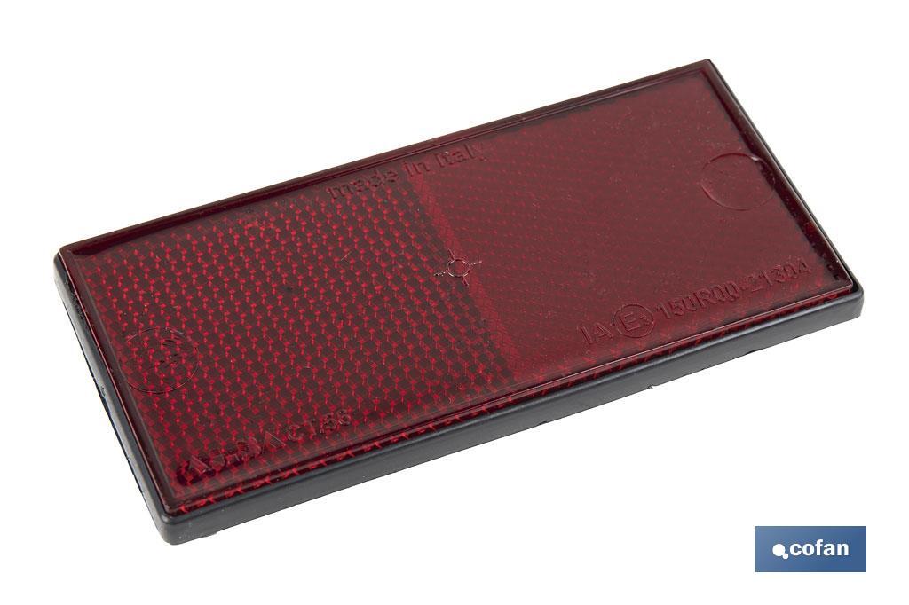 Catadióptrico rectangular con adhesivo para poner en vehículos | Medidas: 106 x 50 mm | Disponible en 3 colores - Cofan