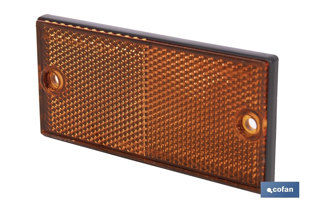 Rectangular reflector with holes | Screws not included | Approved product | Available in 3 different colours | Size: 106 x 50 mm - Cofan