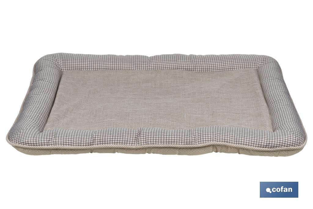 Cama Acolchada para Mascotas | Color Beige | Medidas: 86 x 57 x 7 cm - Cofan