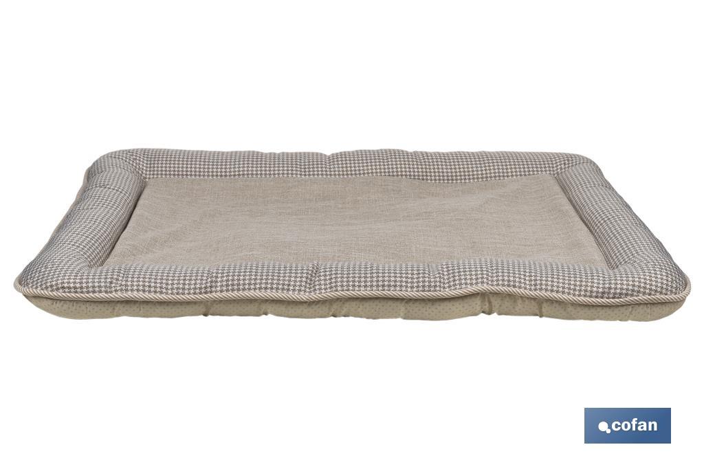 Cama Acolchada para Mascotas | Color Beige | Medidas: 86 x 57 x 7 cm - Cofan