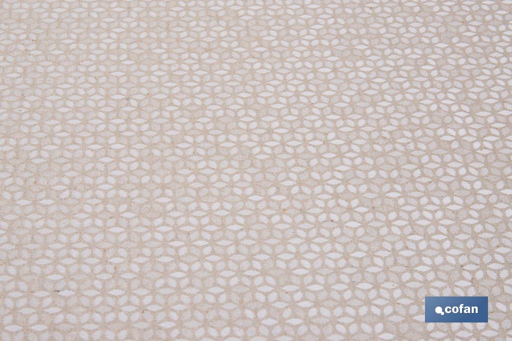 Mantel redondo antimanchas confeccionado en Jacquard con tejido resinado | Diseño de pétalos sobre beige | Materiales: 50% algodón y 50% poliéster | Diferentes medidas - Cofan