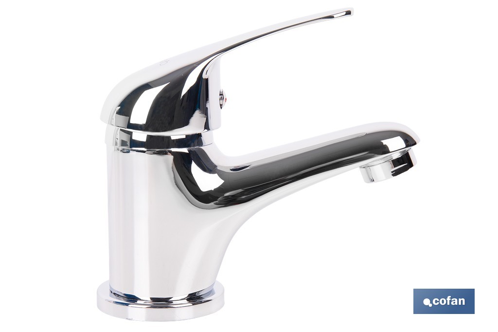 Grifo monomando para lavabo con acabado cromado | Incluye latiguillos y cartucho cerámico de 40 mm | Gama Ölfus - Cofan