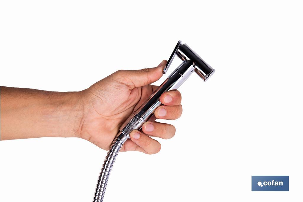 Ducha higiénica para inodoro | Grifo de bidé empotrado | Agua fría y caliente | Manguera incluida | Disponible en acabado negro y cromado - Cofan