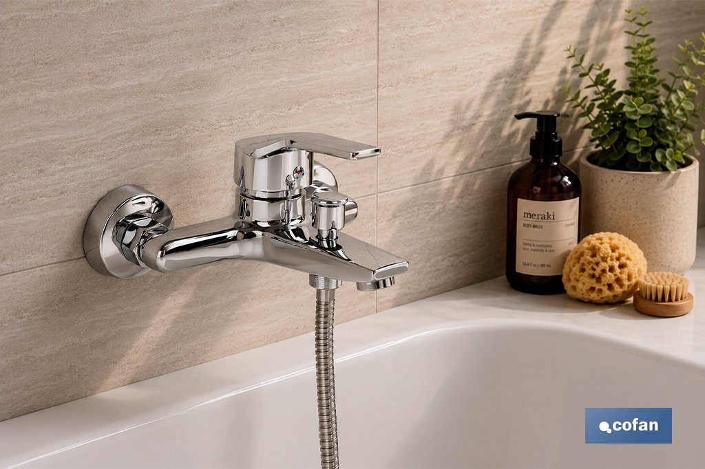 Grifo monomando para bañera con acabado cromado | Incluye excéntricas, embellecedores y cartucho cerámico de 40 mm - Cofan