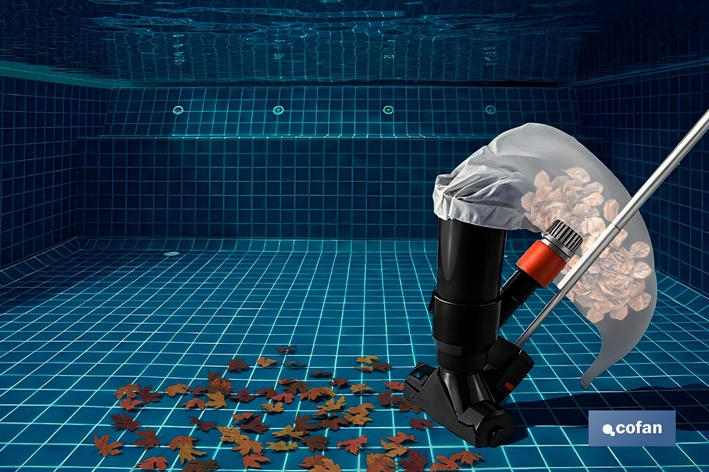 Aspirador de piscina con pértiga de 120 cm | Ideal para una limpieza impecable - Cofan