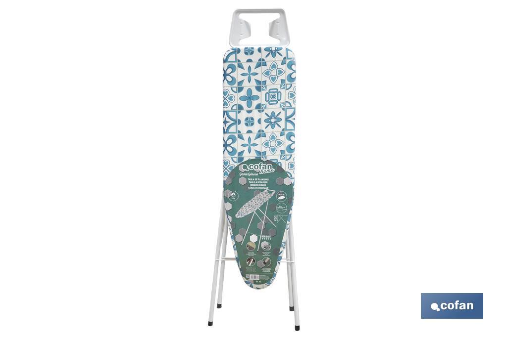 Tabla de planchar | 3 posiciones regulables | Compacta y ajustable | Patas antideslizantes | Medidas: 110 x 32 cm - Cofan