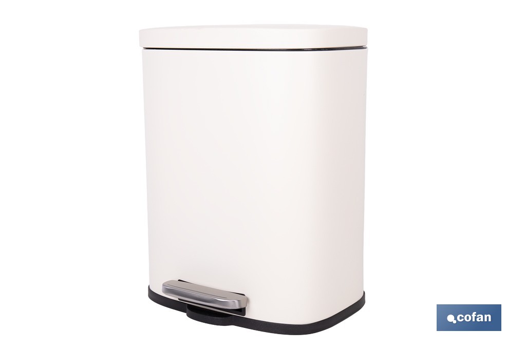 Cubo de basura beige con pedal y cubo interior | Papelera metálica para baño y cocina con cierre suave | Recubrimiento antihuellas | Disponible en diferentes capacidades - Cofan