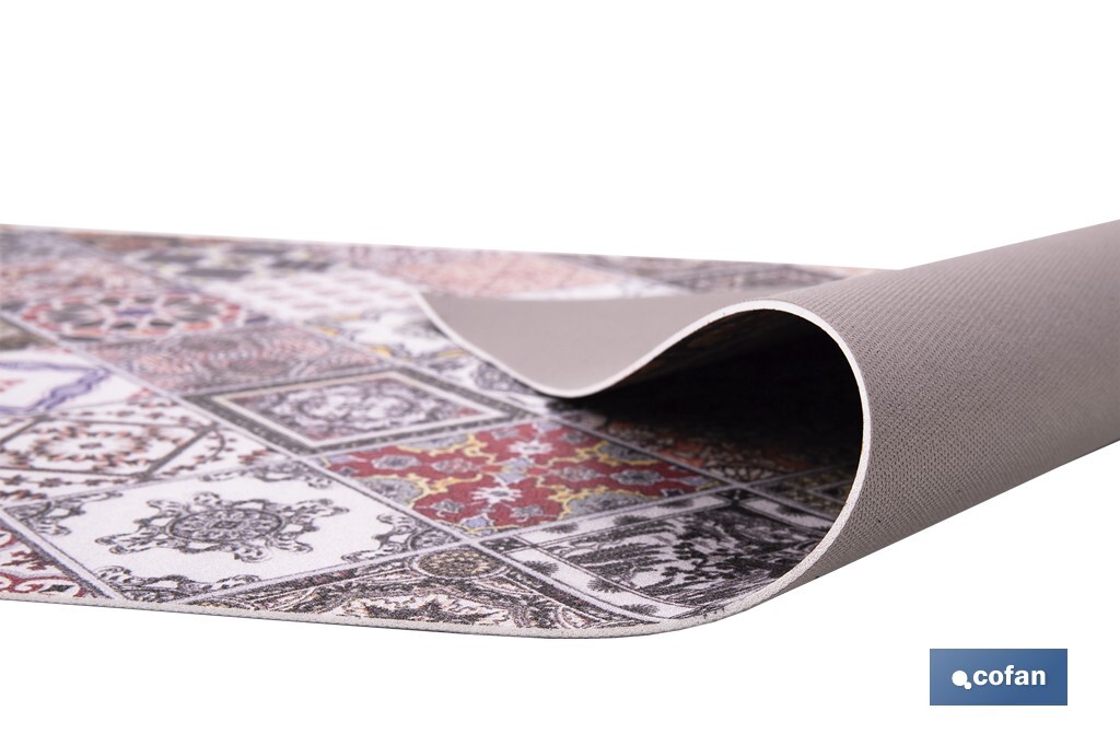 Rollo de alfombra vinílica semirrígida de impresión digital: Azulejos geométricos de colores | Resistente para suelos interiores y exteriores cubiertos - Cofan