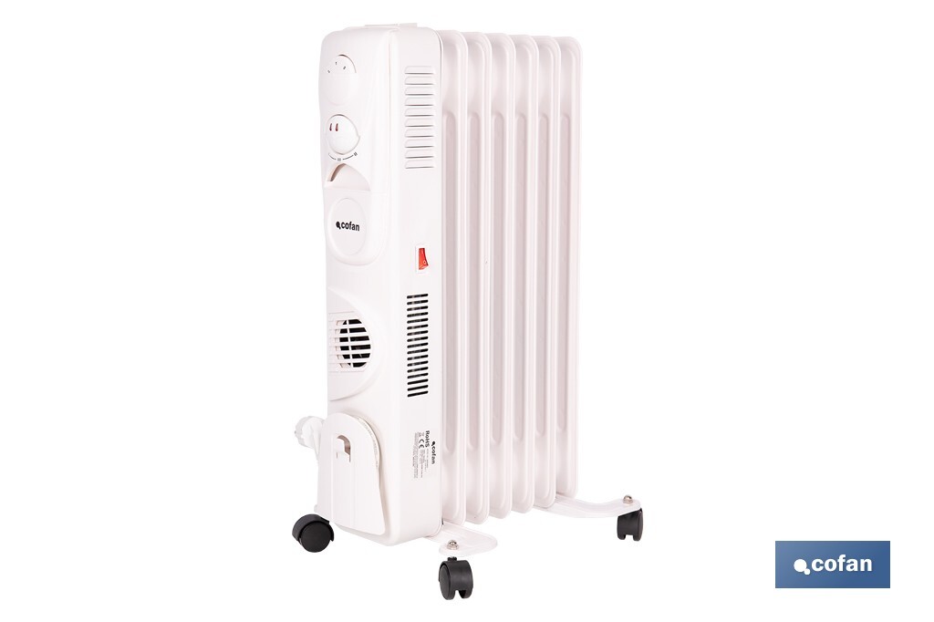 Radiador de aceite con termostato y ventilador | 1500 W + 400 W | 7 elementos | 3 niveles de potencia | Color blanco - Cofan