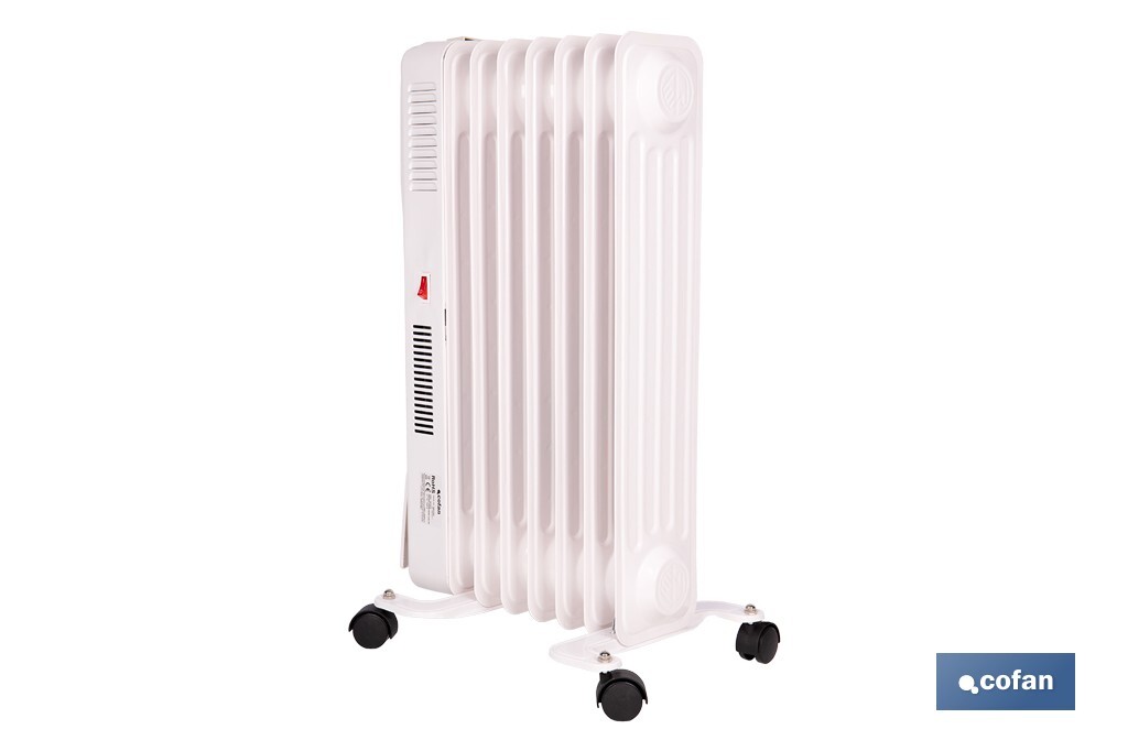 Radiador de aceite con termostato y ventilador | 1500 W + 400 W | 7 elementos | 3 niveles de potencia | Color blanco - Cofan