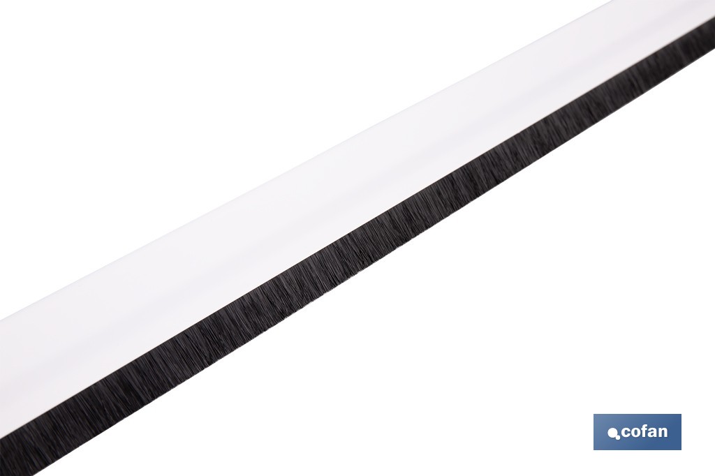 Burlete adhesivo de aluminio con cepillo | Longitud de 92 cm | Disponible en diferentes acabados - Cofan
