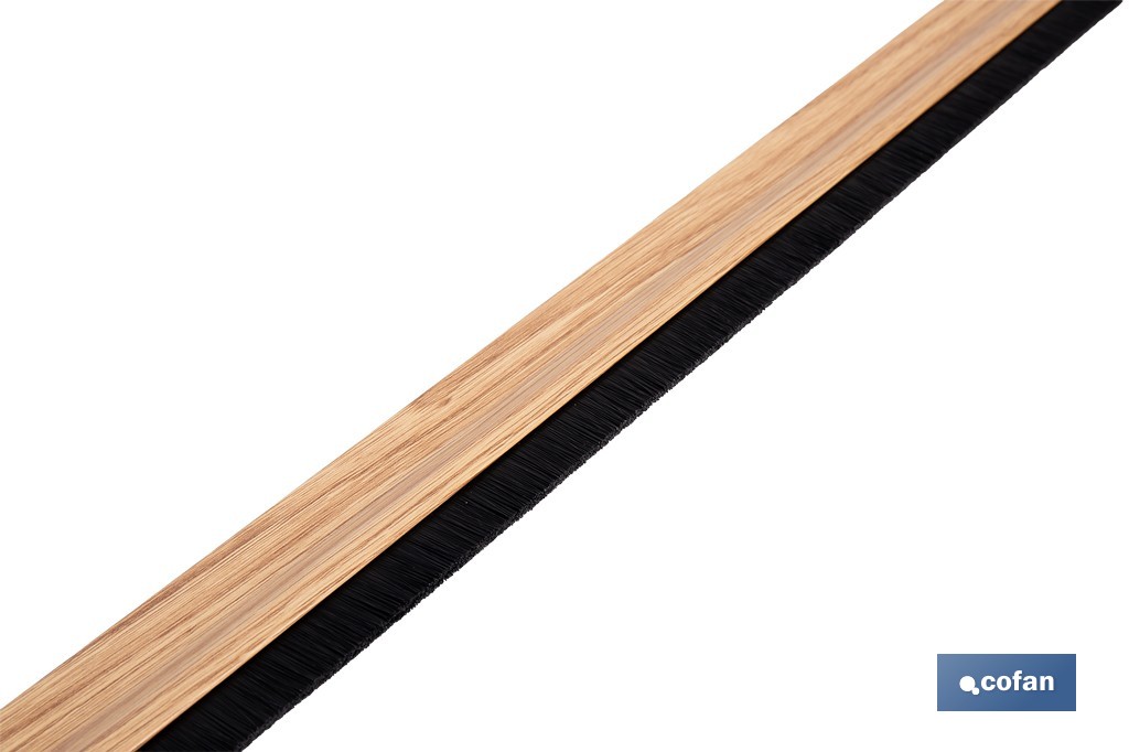 Burlete adhesivo de aluminio con cepillo | Longitud de 92 cm | Disponible en diferentes acabados - Cofan