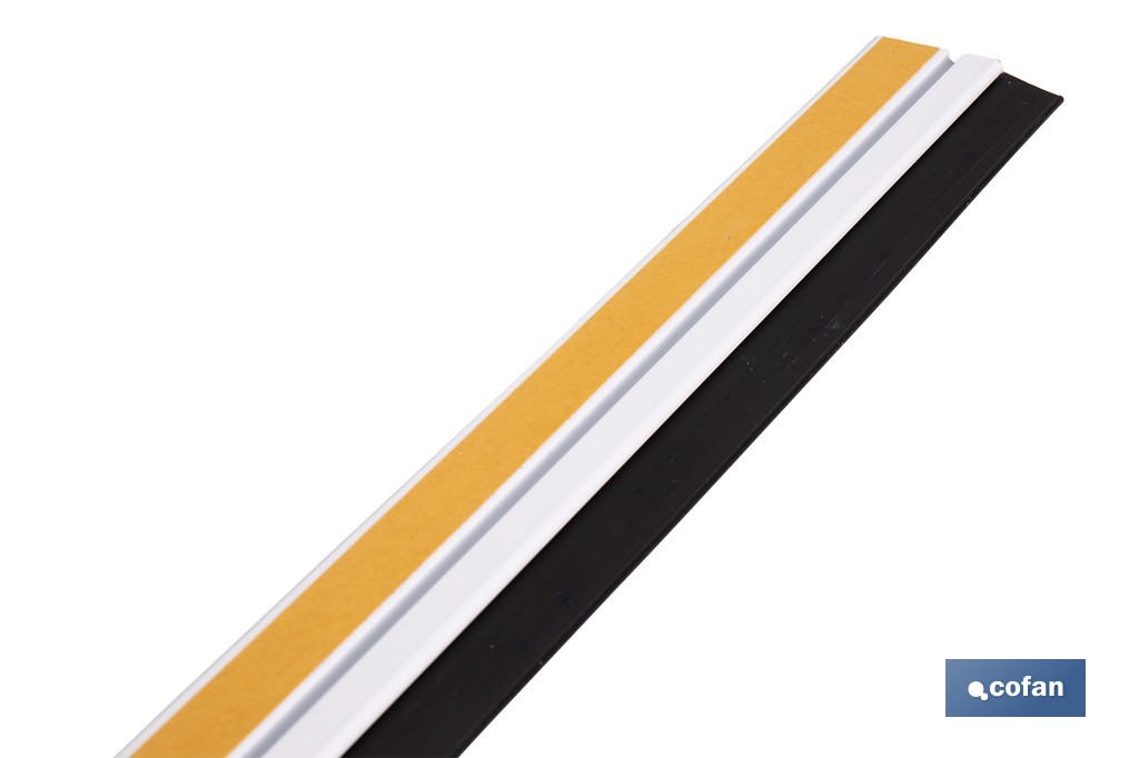 Burlete adhesivo de aluminio con labio de goma | Longitud de 105 cm | Disponible en diferentes acabados - Cofan
