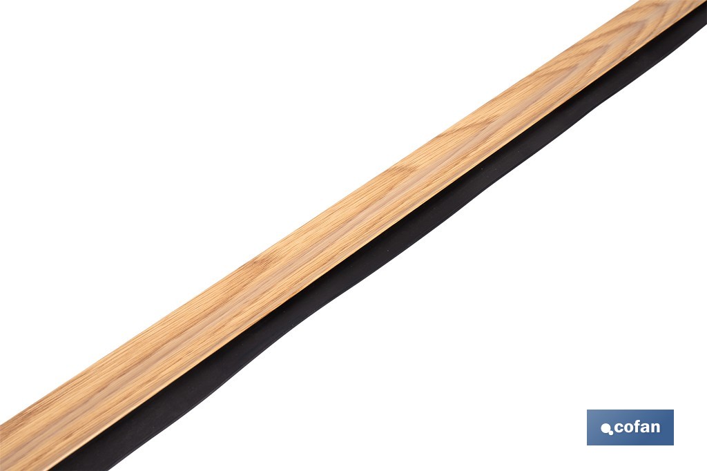 Burlete adhesivo de aluminio con labio de goma | Longitud de 105 cm | Disponible en diferentes acabados - Cofan