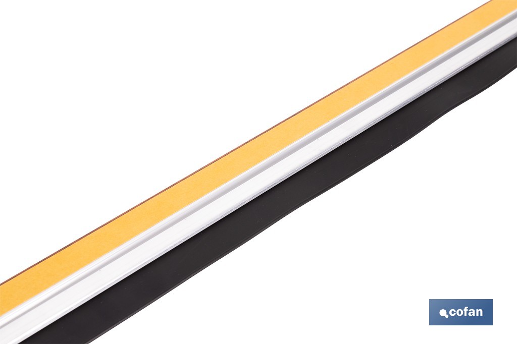 Burlete adhesivo de aluminio con labio de goma | Longitud de 105 cm | Disponible en diferentes acabados - Cofan