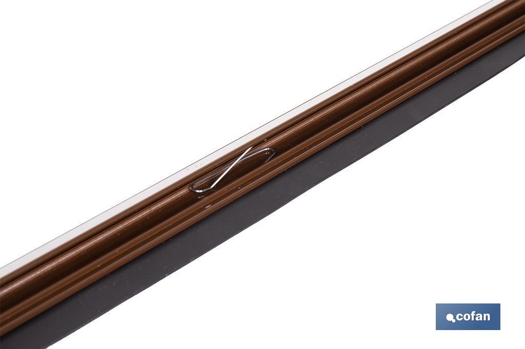 Burlete basculante de aluminio con labio de caucho | Longitud de 93 cm | Disponible en diferentes acabados - Cofan