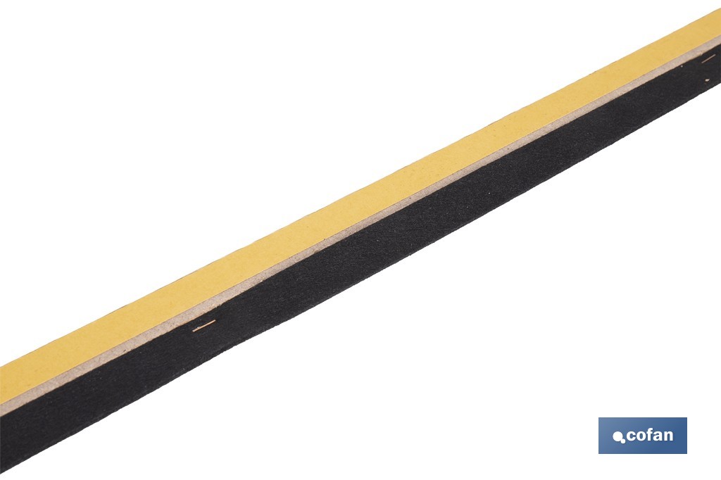 Burlete adhesivo de madera sostenible | Longitud de 91,5 cm | Disponible en diferentes acabados - Cofan