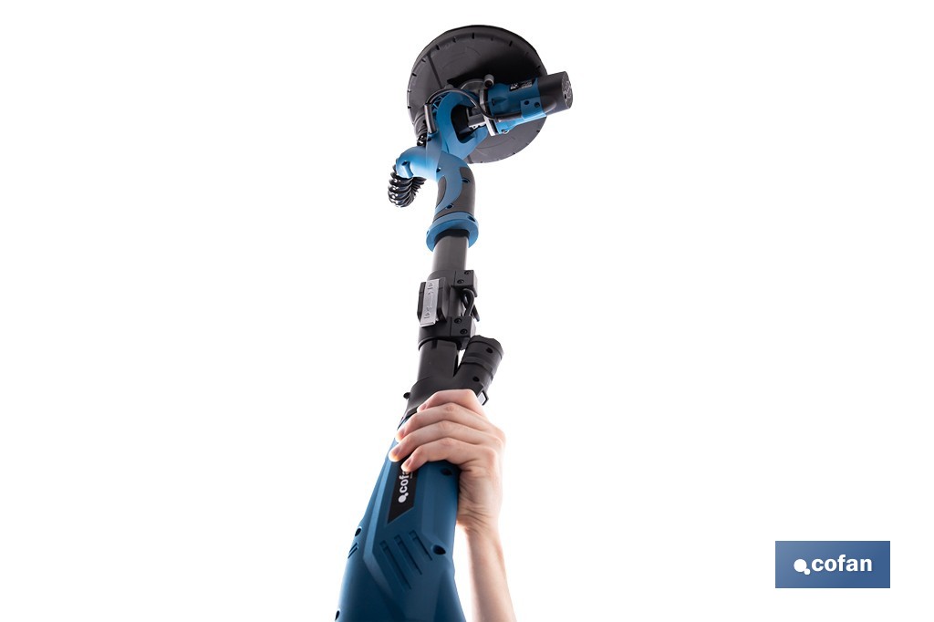 Lijadora de pared y techo eléctrica 710 W 1500 rpm | Tubo extensible, aspiración de polvo y luz LED integrada | Incluye maletín y 6 discos de lija - Cofan