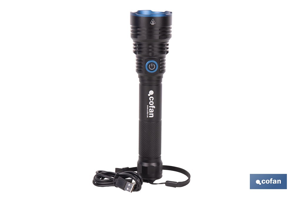 Linterna LED de alta potencia | Recargable con 6 modos de luz | Disponible en dos potencias: 18.000 lm y 10.000 lm - Cofan