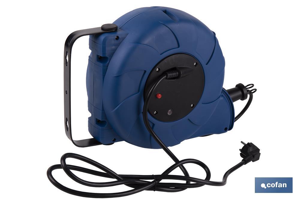 Automatic wall-mounted retractable cable reel | One outlet | 16 metres - Cofan