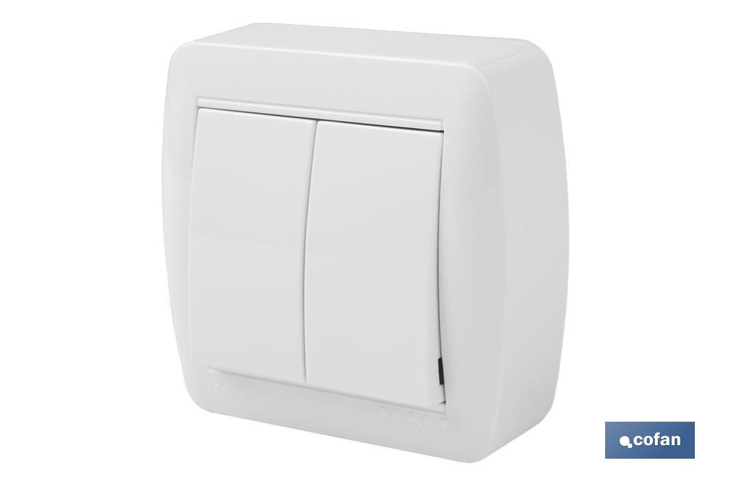 Doble Interruptor de superficie | Modelo Atlantis | Color blanco | 10 A - 250 V - Cofan