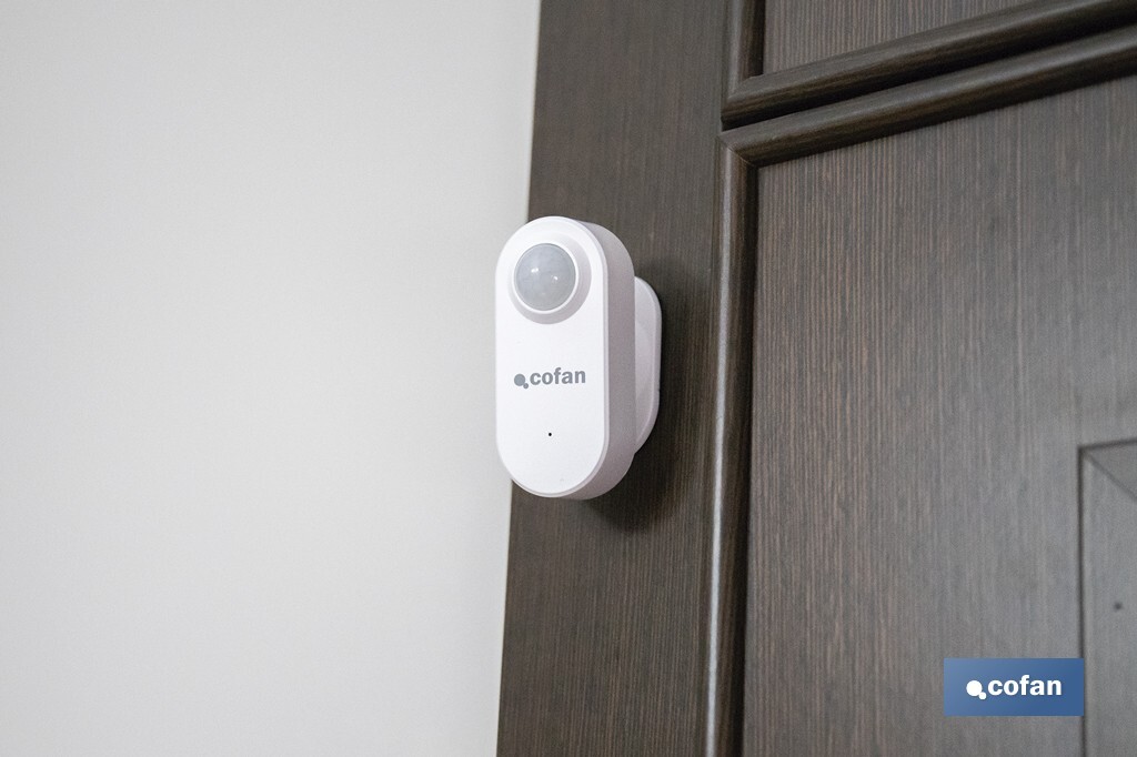Sensor de movimiento inteligente | Conexión WiFi y Bluetooth | Funciona con aplicación Smart Life o Tuya | Compatible con Alexa y Google | Seguridad en el hogar - Cofan