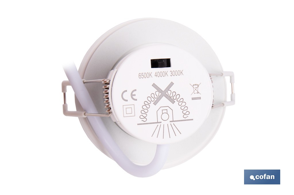 Downlight LED estanco 6 W 600 lúmenes | 3 CCT regulable, ahorro de energía y larga duración | IP65 resistente al agua y polvo - Cofan