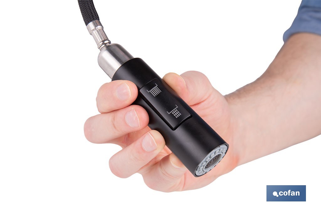 Grifo de cocina extensible con rociador de 2 funciones | Giratorio 360° | Cartucho cerámico de Ø35 mm y latiguillos de 50 cm | Disponible en diferentes acabados - Cofan