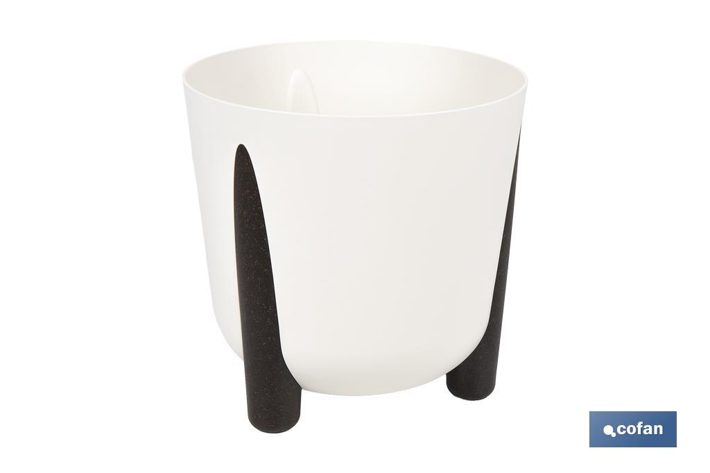 Decorative plant pots with legs | Drain plug included | Available in coffee and cream colours | Different sizes and capacities - Cofan