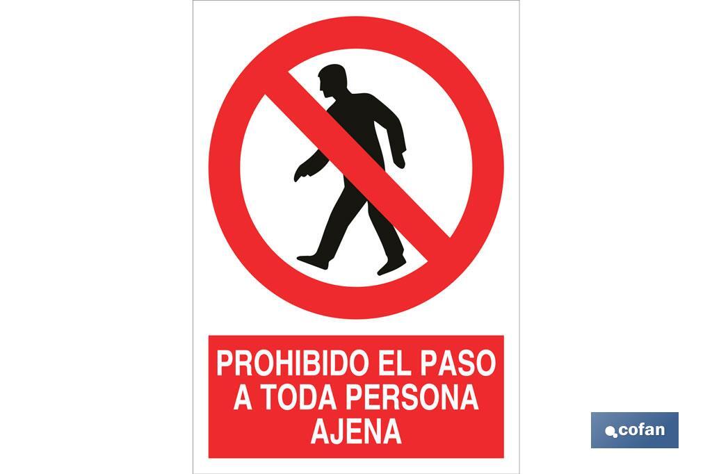 Prohibido el paso a toda persona ajena - Cofan