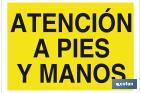 ATENCIÓN A PIES Y MANOS